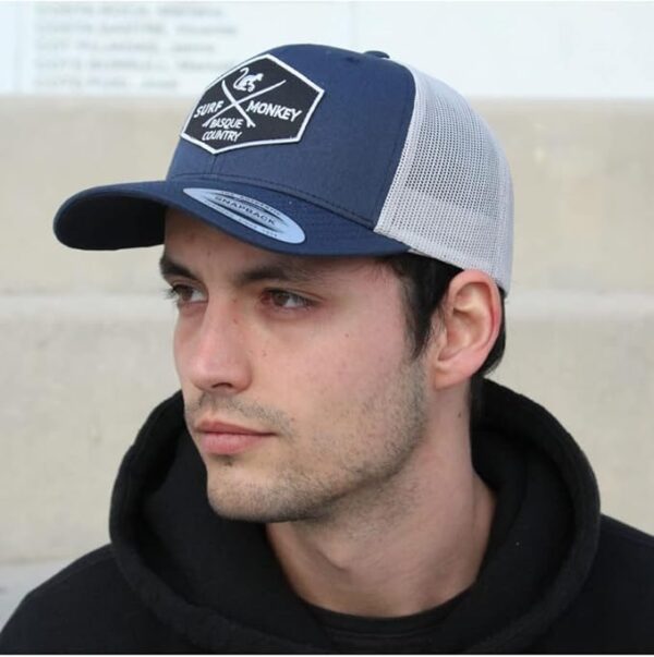 DRESSED IN MUSIC PLAY WITH ME Gorra Tipo Trucker Origins Beisbol Ajustable - Gorras de Hombre/Mujer Surf Monkey® - Imagen 3